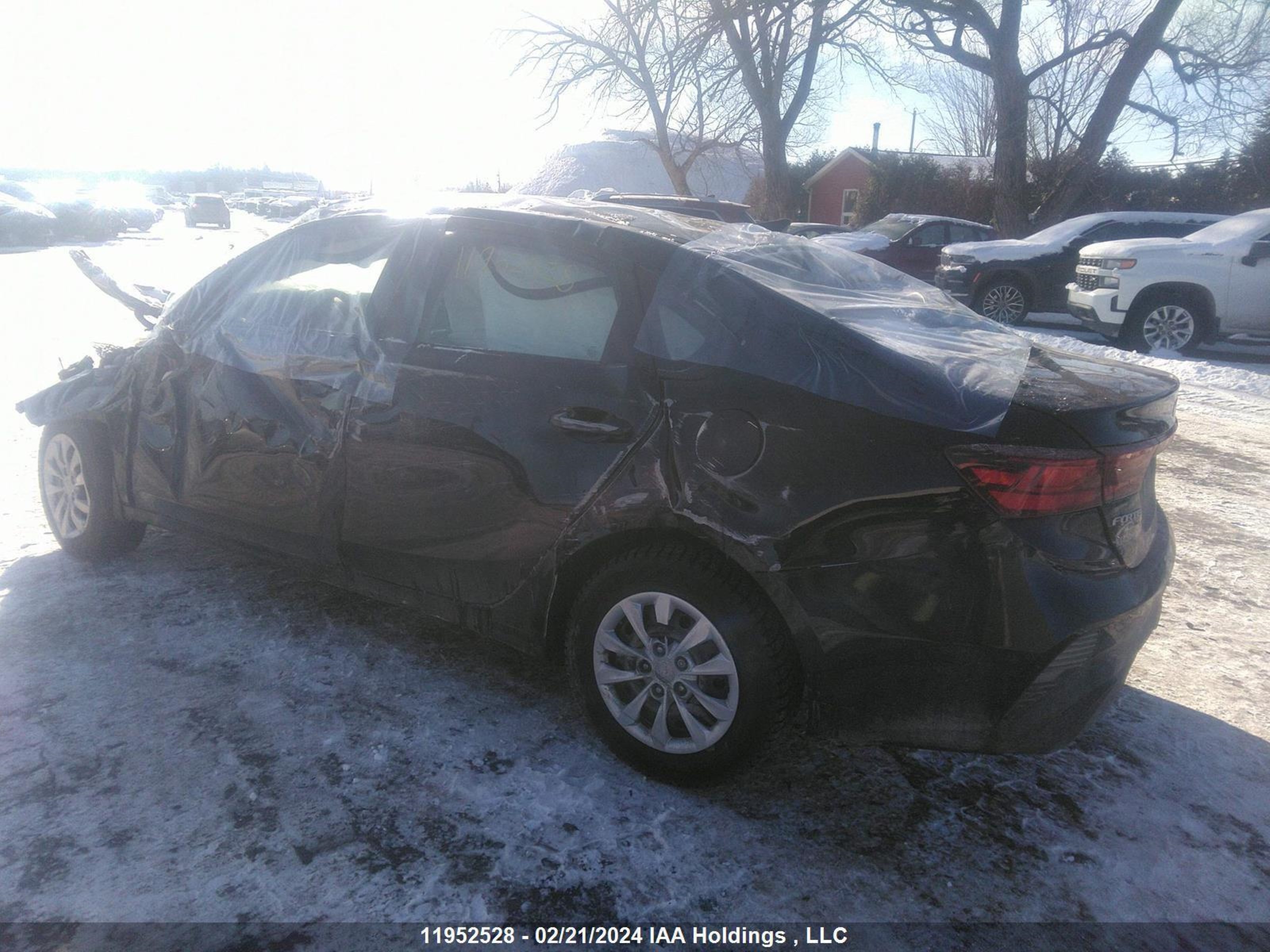 Photo 2 VIN: 3KPF24AD1NE451899 - KIA FORTE 