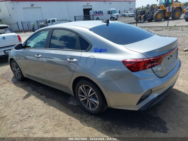 Photo 2 VIN: 3KPF24AD1NE489567 - KIA FORTE 