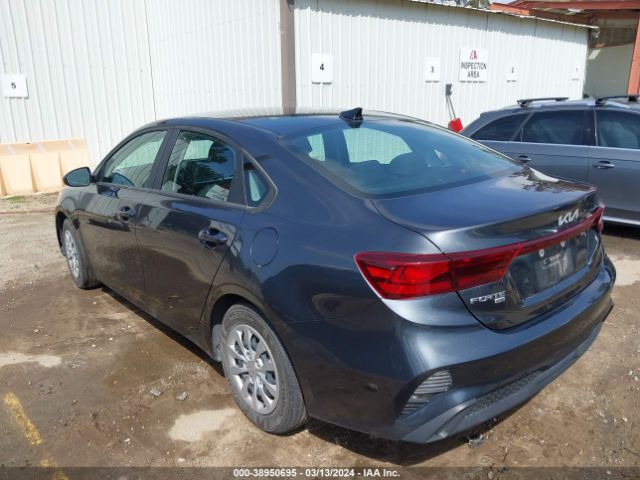 Photo 2 VIN: 3KPF24AD1NE502639 - KIA FORTE 