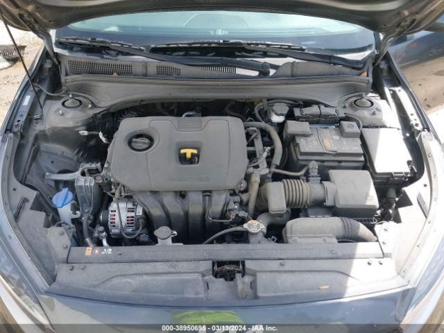 Photo 9 VIN: 3KPF24AD1NE502639 - KIA FORTE 