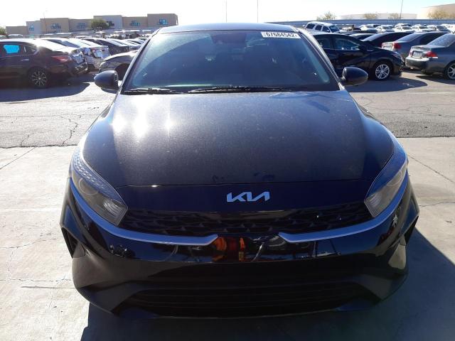 Photo 4 VIN: 3KPF24AD1NE502883 - KIA FORTE FE 