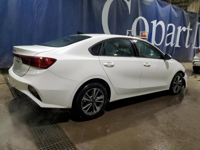 Photo 2 VIN: 3KPF24AD1PE515491 - KIA FORTE LX 