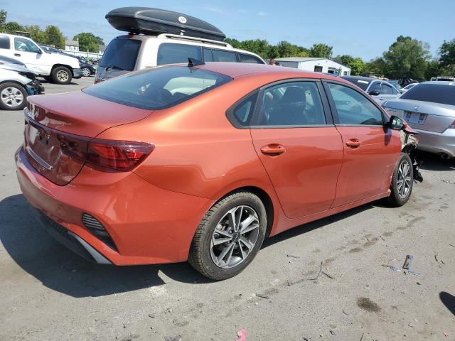 Photo 2 VIN: 3KPF24AD1PE524160 - KIA FORTE LX 