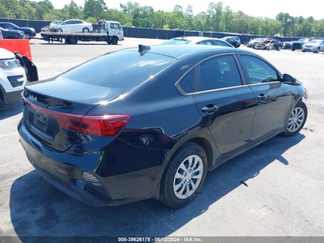 Photo 3 VIN: 3KPF24AD1PE537667 - KIA FORTE 