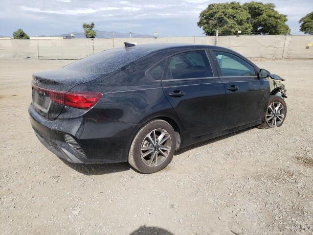 Photo 2 VIN: 3KPF24AD1PE556395 - KIA FORTE LX 