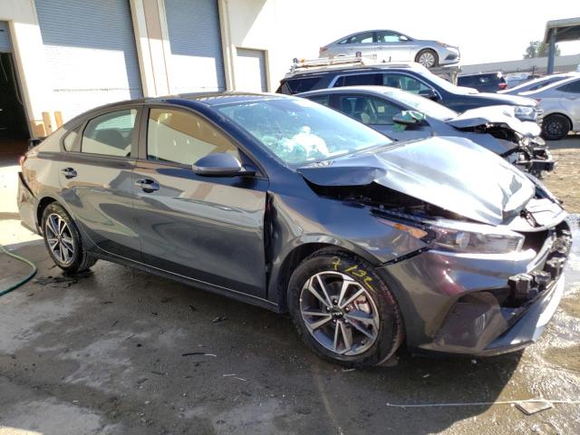 Photo 3 VIN: 3KPF24AD1PE566439 - KIA FORTE LX 