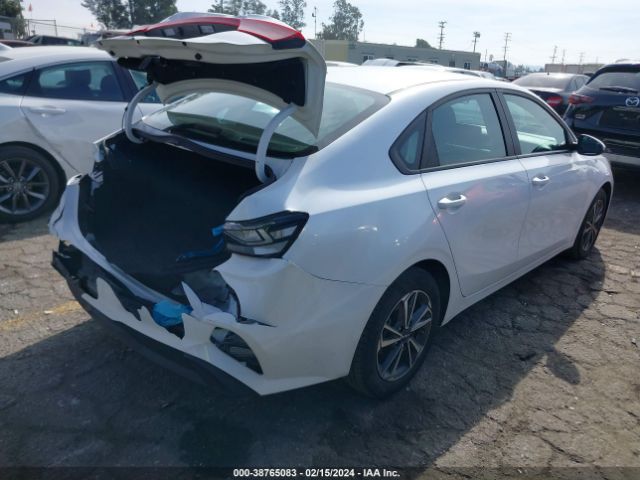 Photo 3 VIN: 3KPF24AD1PE574122 - KIA FORTE 