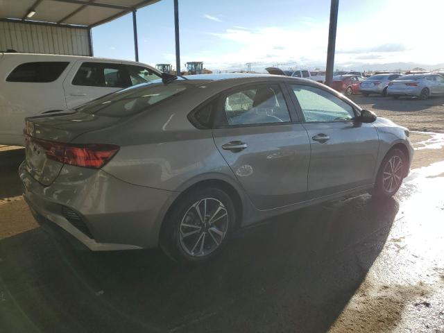 Photo 2 VIN: 3KPF24AD1PE588411 - KIA FORTE LX 