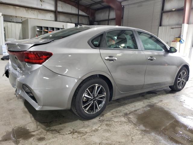 Photo 2 VIN: 3KPF24AD1PE588473 - KIA FORTE LX 