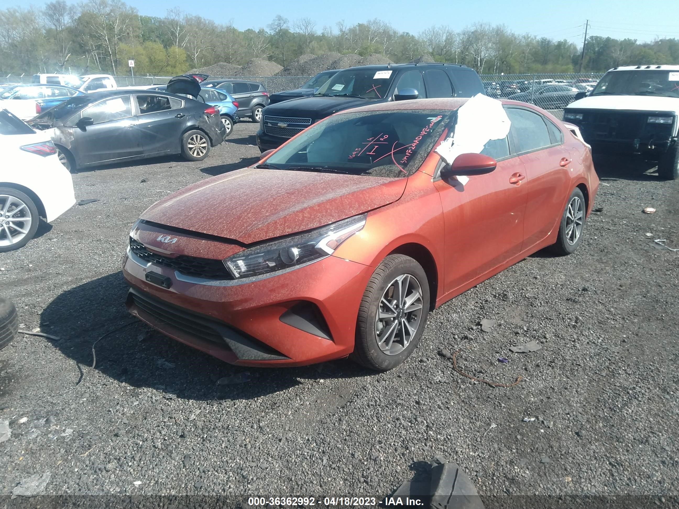 Photo 1 VIN: 3KPF24AD1PE602906 - KIA FORTE 