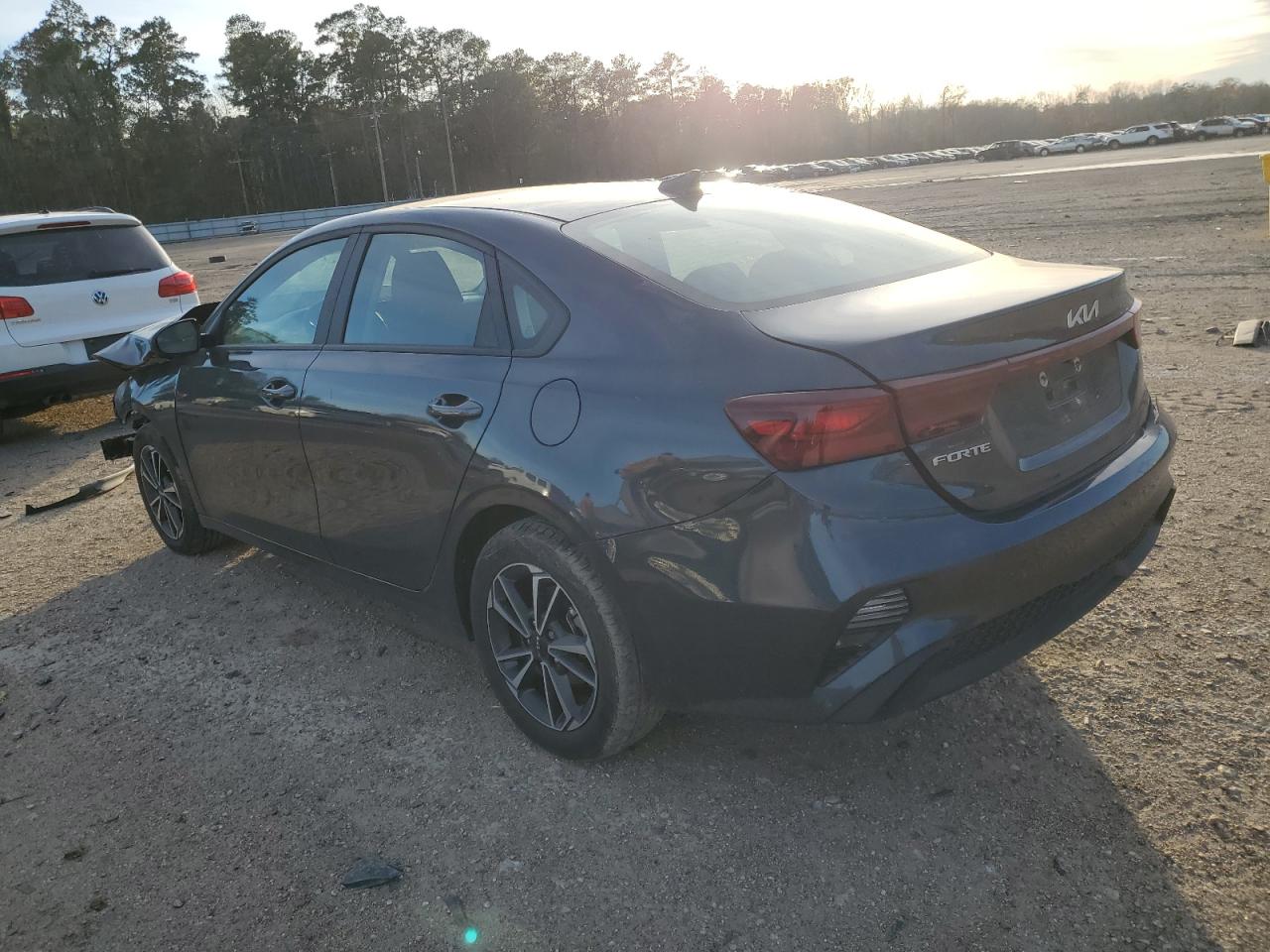 Photo 1 VIN: 3KPF24AD1PE603098 - KIA FORTE 