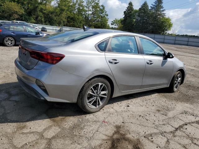 Photo 2 VIN: 3KPF24AD1PE612223 - KIA FORTE LX 