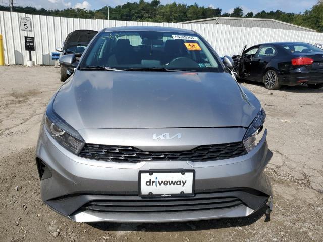 Photo 4 VIN: 3KPF24AD1PE612223 - KIA FORTE LX 