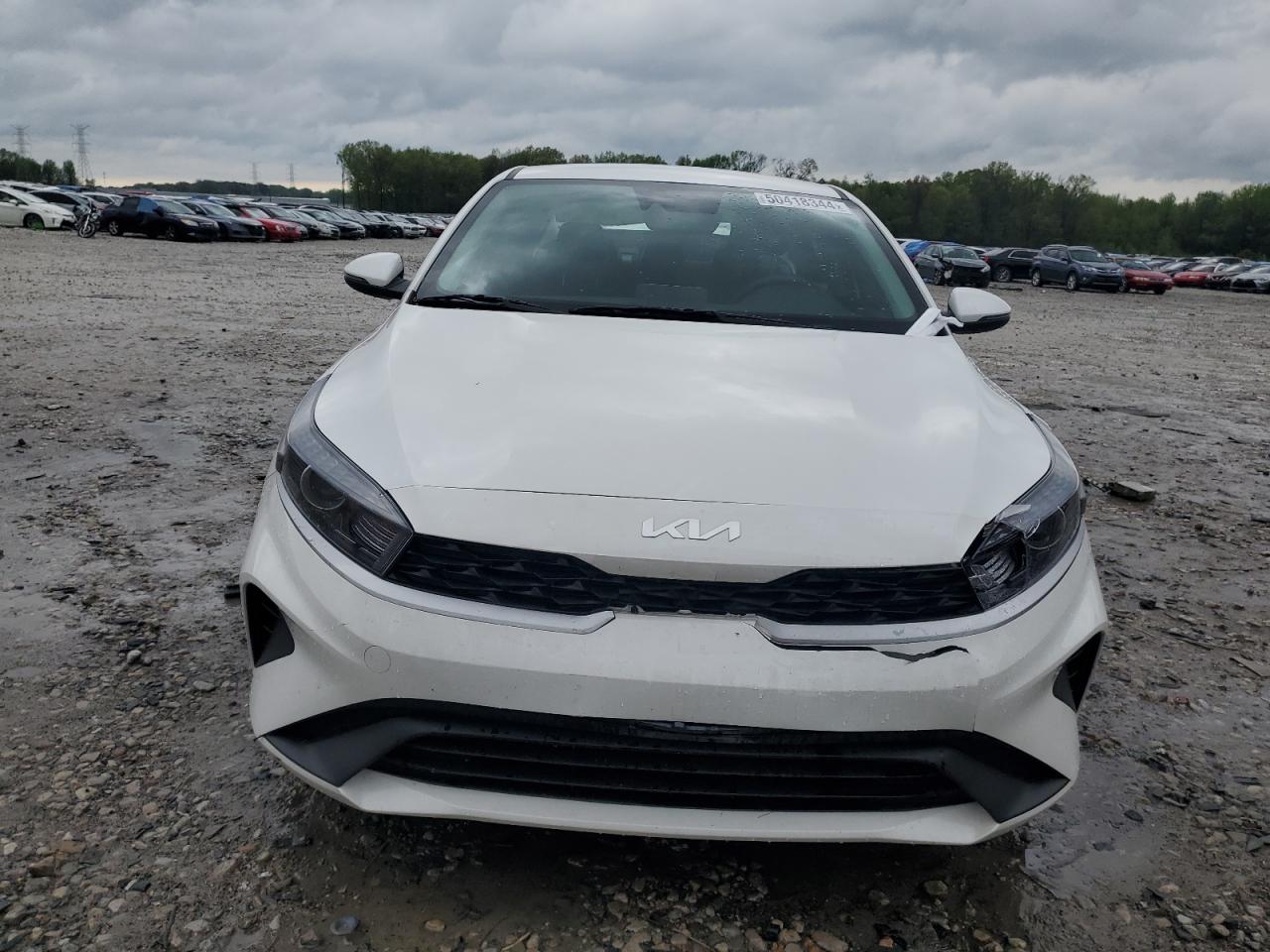 Photo 4 VIN: 3KPF24AD1PE612769 - KIA FORTE 