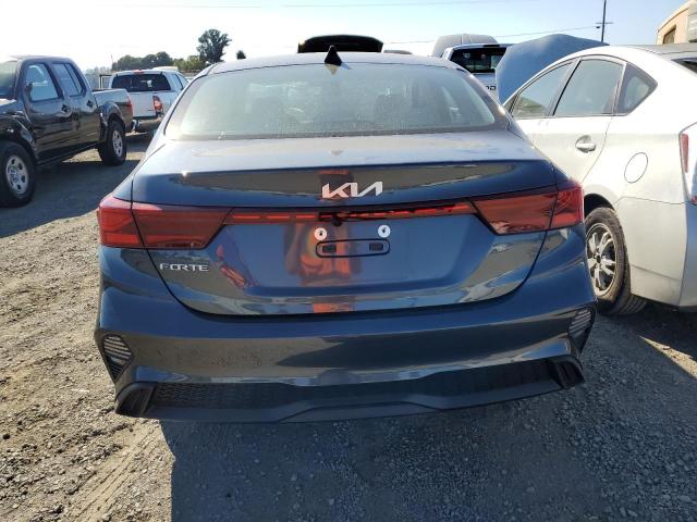 Photo 5 VIN: 3KPF24AD1PE670543 - KIA FORTE LX 