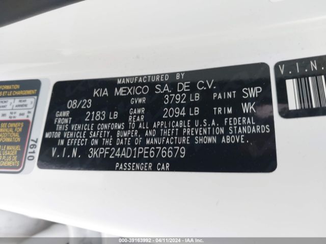 Photo 8 VIN: 3KPF24AD1PE676679 - KIA FORTE 