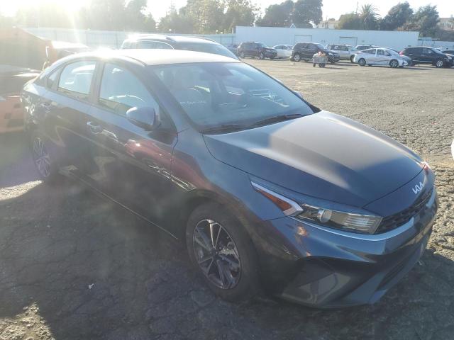 Photo 3 VIN: 3KPF24AD1PE679680 - KIA FORTE LX 