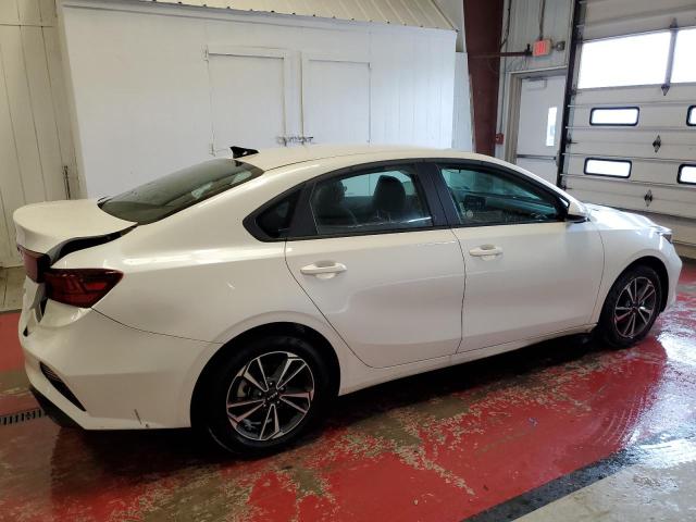 Photo 2 VIN: 3KPF24AD1RE738648 - KIA FORTE 