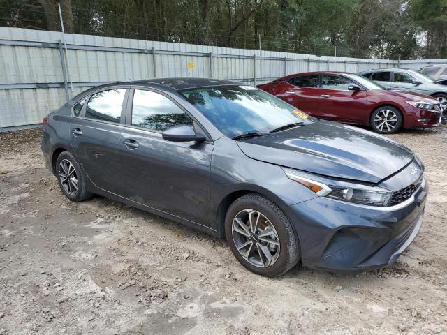 Photo 3 VIN: 3KPF24AD1RE740299 - KIA FORTE LX 