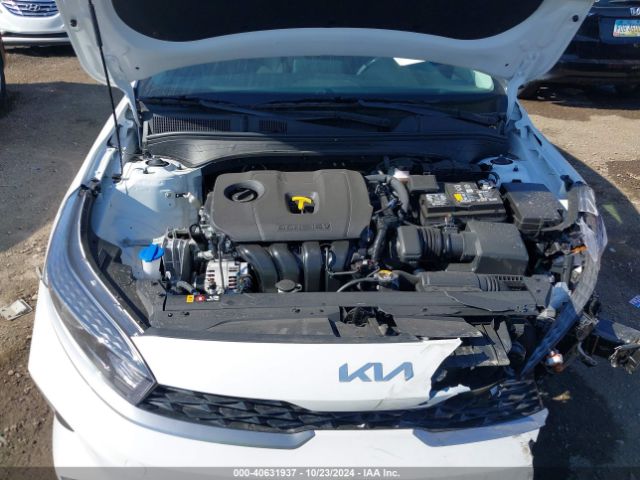 Photo 9 VIN: 3KPF24AD1RE816605 - KIA FORTE 