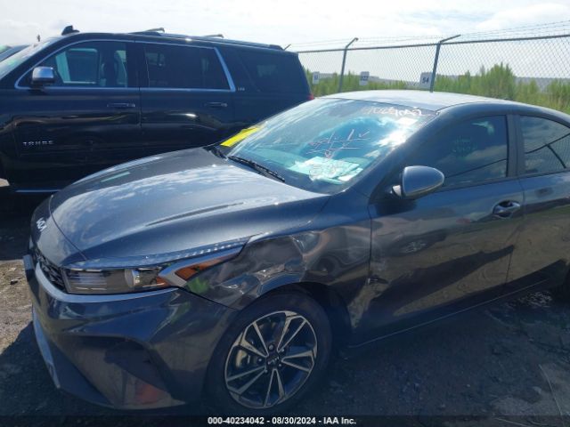 Photo 5 VIN: 3KPF24AD1RE826809 - KIA FORTE 