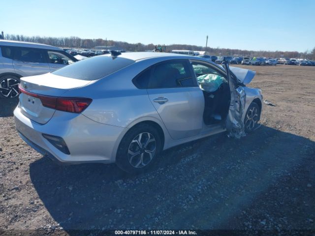 Photo 3 VIN: 3KPF24AD2KE008429 - KIA FORTE 