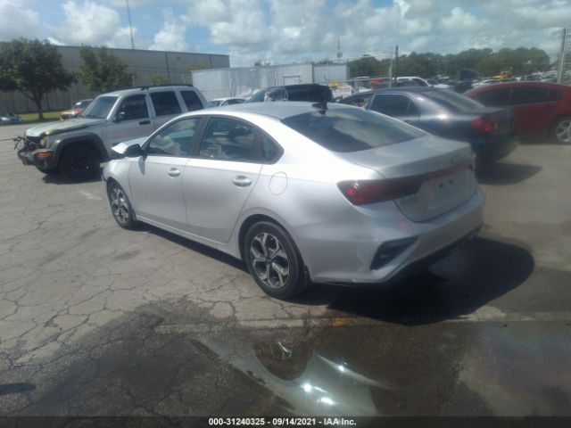 Photo 2 VIN: 3KPF24AD2KE041043 - KIA FORTE 