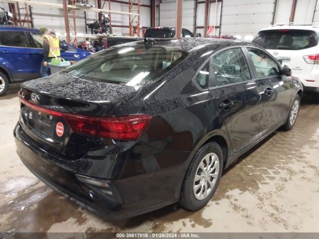 Photo 3 VIN: 3KPF24AD2KE106781 - KIA FORTE 