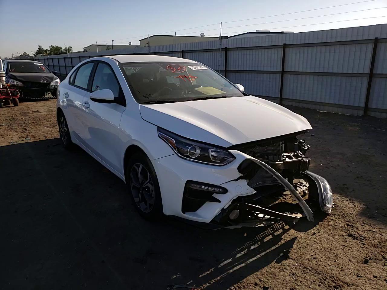 Photo 10 VIN: 3KPF24AD2LE217333 - KIA FORTE FE 