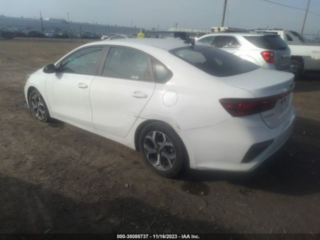 Photo 2 VIN: 3KPF24AD2LE221592 - KIA FORTE 