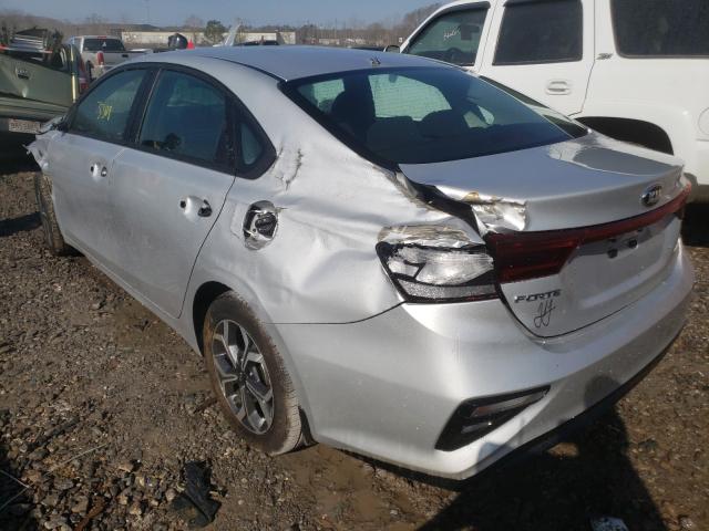 Photo 2 VIN: 3KPF24AD2ME266257 - KIA FORTE FE 