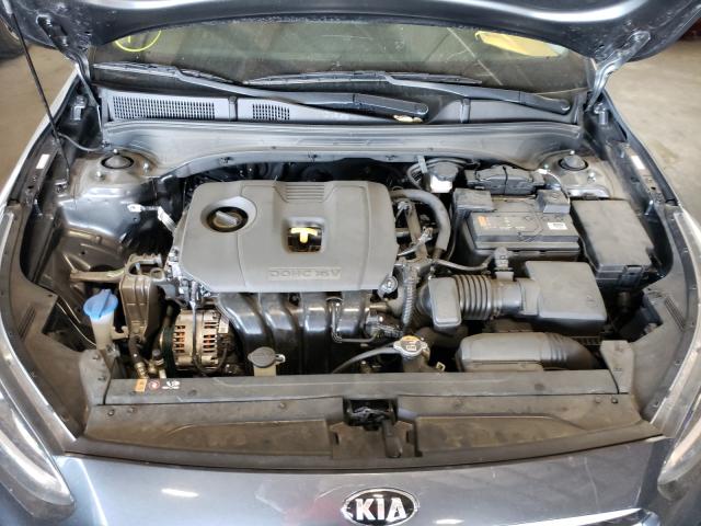 Photo 6 VIN: 3KPF24AD2ME267828 - KIA FORTE FE 