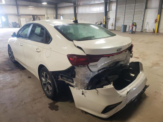 Photo 2 VIN: 3KPF24AD2ME273757 - KIA FORTE FE 