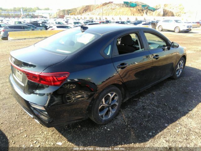 Photo 3 VIN: 3KPF24AD2ME273810 - KIA FORTE 