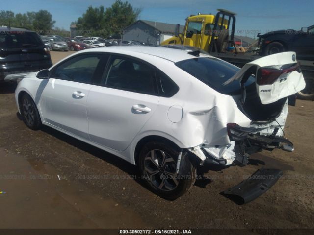 Photo 2 VIN: 3KPF24AD2ME287738 - KIA FORTE 