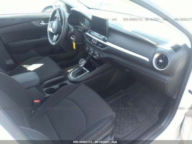 Photo 4 VIN: 3KPF24AD2ME287738 - KIA FORTE 