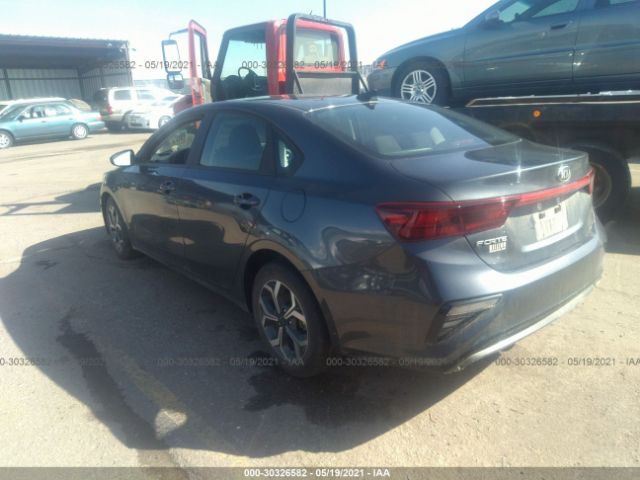 Photo 2 VIN: 3KPF24AD2ME288100 - KIA FORTE 