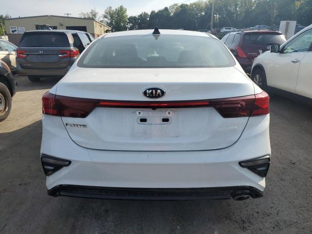 Photo 5 VIN: 3KPF24AD2ME317966 - KIA FORTE FE 