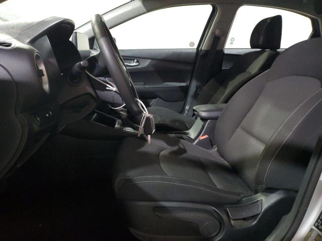 Photo 6 VIN: 3KPF24AD2ME327915 - KIA FORTE 