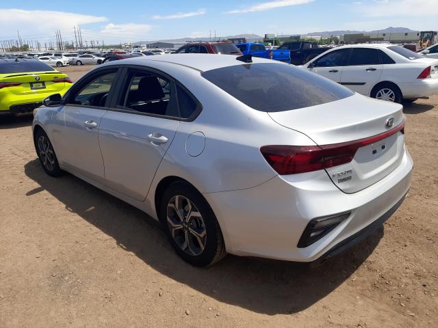 Photo 2 VIN: 3KPF24AD2ME337859 - KIA FORTE FE 