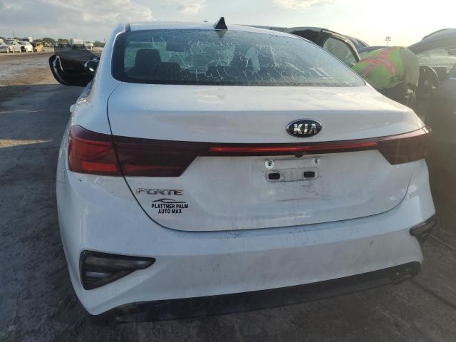 Photo 5 VIN: 3KPF24AD2ME358047 - KIA FORTE FE 