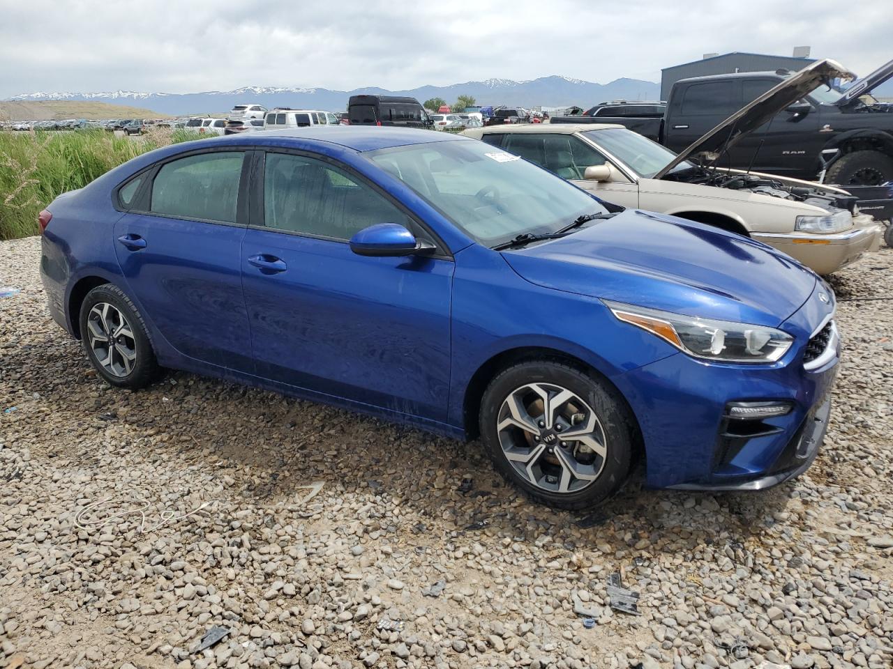 Photo 3 VIN: 3KPF24AD2ME364043 - KIA FORTE 