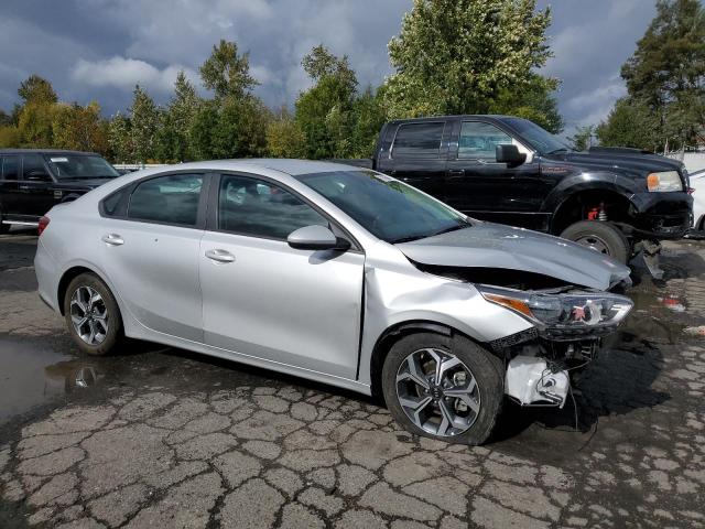 Photo 3 VIN: 3KPF24AD2ME367072 - KIA FORTE 