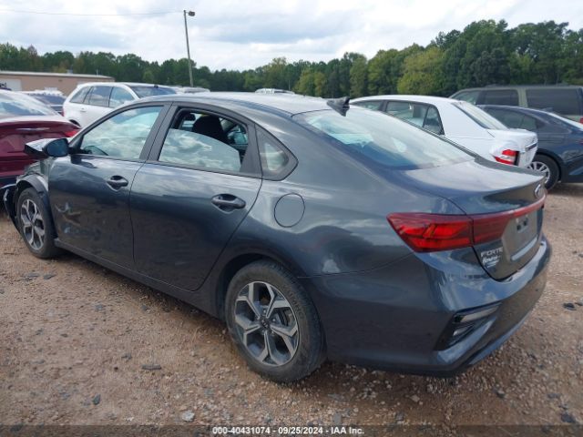 Photo 2 VIN: 3KPF24AD2ME372739 - KIA FORTE 