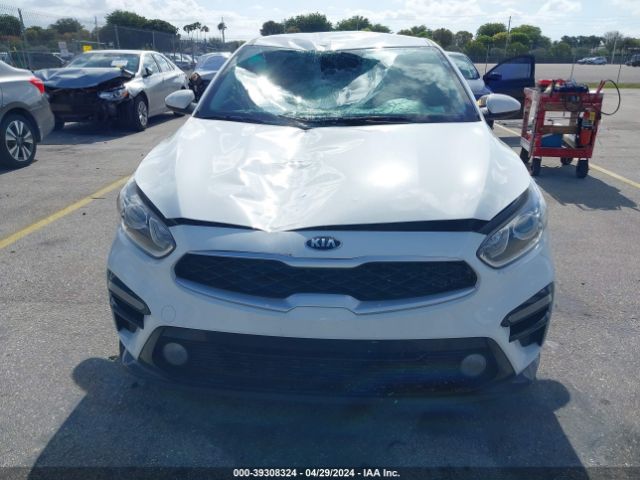 Photo 5 VIN: 3KPF24AD2ME383756 - KIA FORTE 