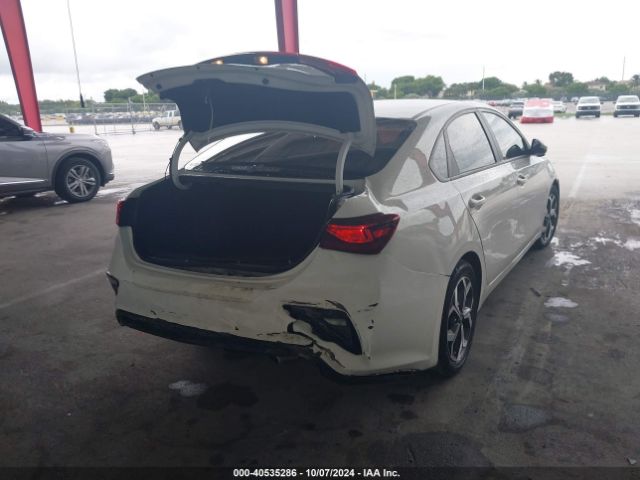 Photo 5 VIN: 3KPF24AD2ME395020 - KIA FORTE 