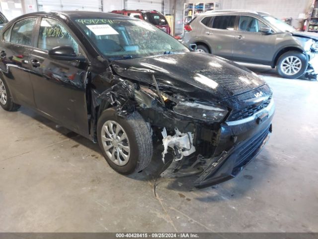 Photo 5 VIN: 3KPF24AD2NE430527 - KIA FORTE 