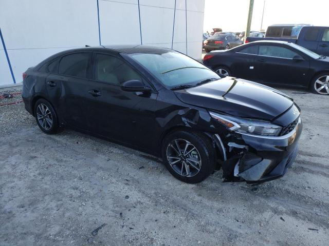 Photo 3 VIN: 3KPF24AD2NE458361 - KIA FORTE FE 