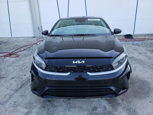 Photo 4 VIN: 3KPF24AD2NE458361 - KIA FORTE FE 