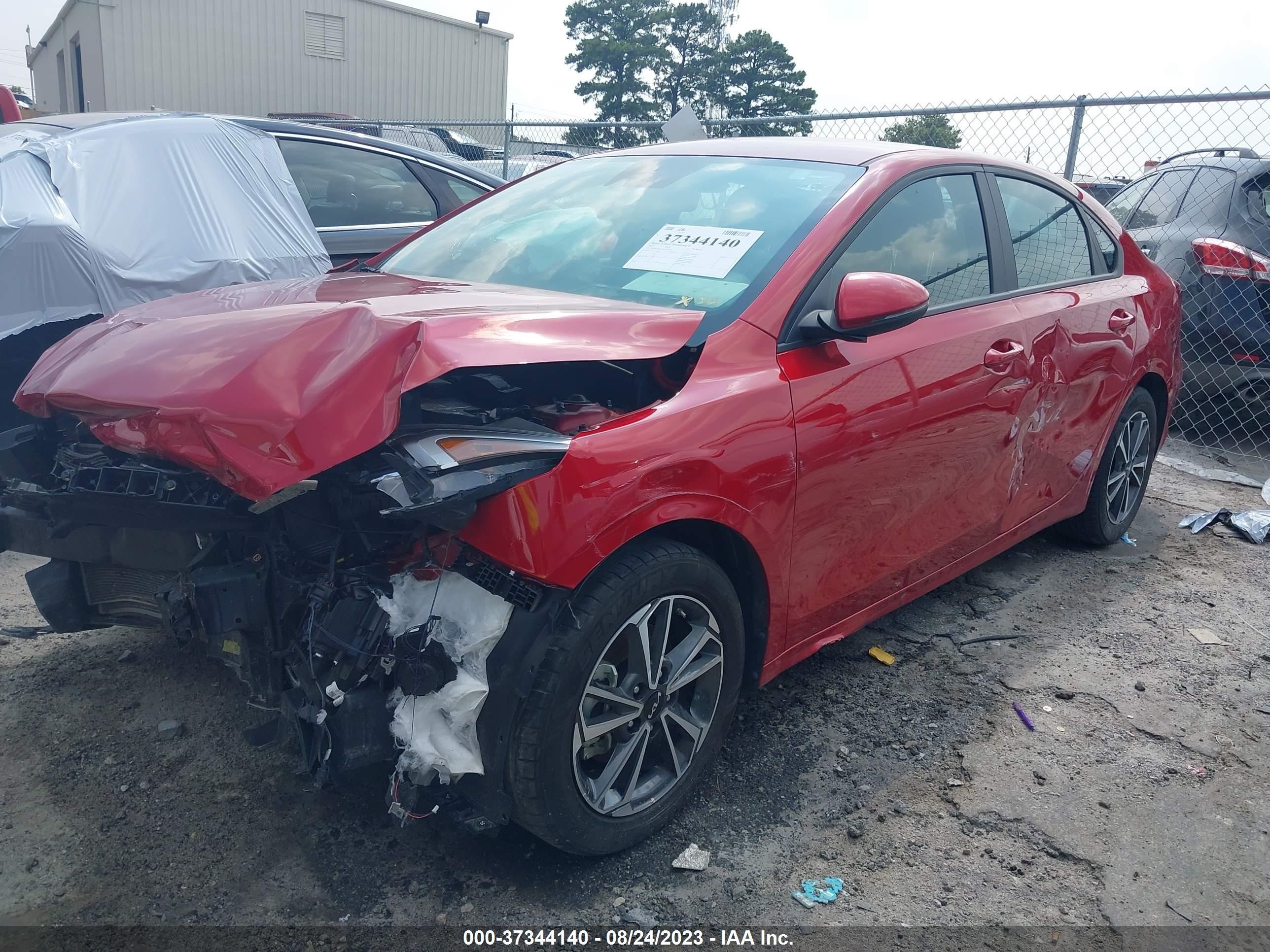 Photo 1 VIN: 3KPF24AD2NE467819 - KIA FORTE 